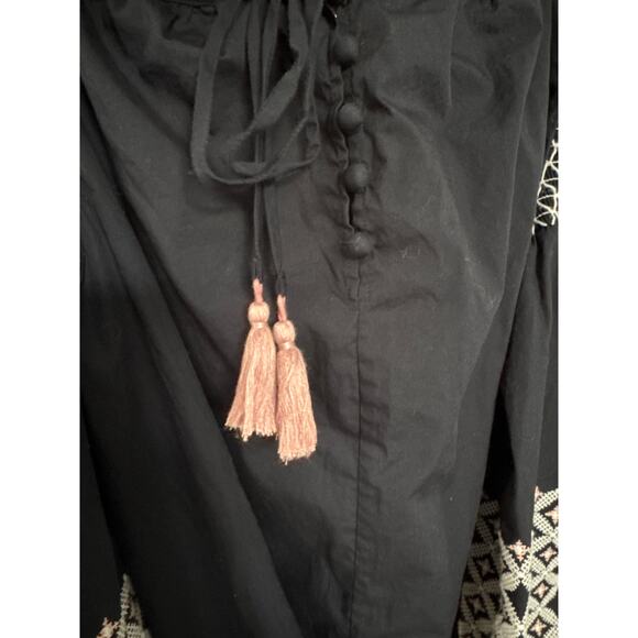 Rebecca Minkoff Off the Shoulder navy Embroidered smocked Peasant Top Boho XL - Picture 11 of 16